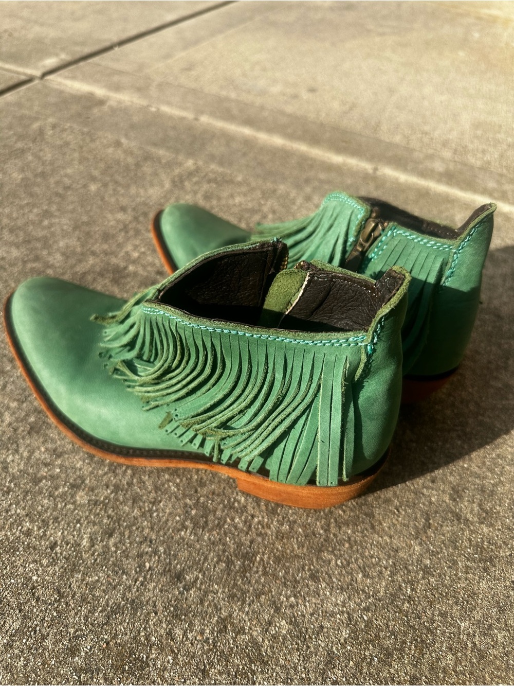 Liberty Black Nomad Leather Fringe Ankle Booties - Sz 6.5 - Green - EUC - Picture 12 of 13